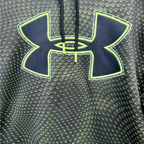 Under Armour Black Men’s Hoodie Size Small - Picture 4 of 5